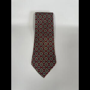 Vintage Burberrys London Mens Red Diamond Pattern Designer Made In USA Silk Tie